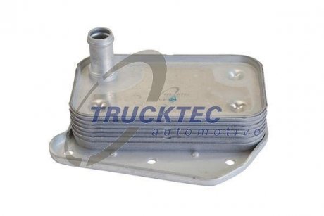 Радіатор масляний TRUCKTEC 0218050